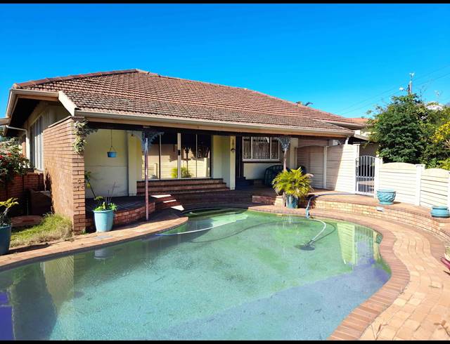 3 BEDROOM HOUSE FOR SALE IN BLUFF